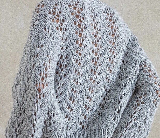 Друзья, всем привет! Сегодня подборка очень красивых узоров спицами к моделям от известных дизайнеров. Схема узора к кардигану от Лора Пьяна.-9