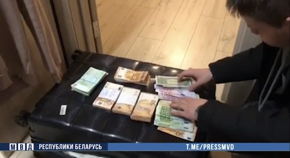     Общий ущерб составляет более 450 тысяч рублей. Фото: скриншот с видео, опубликованного в телеграм-канале МВД