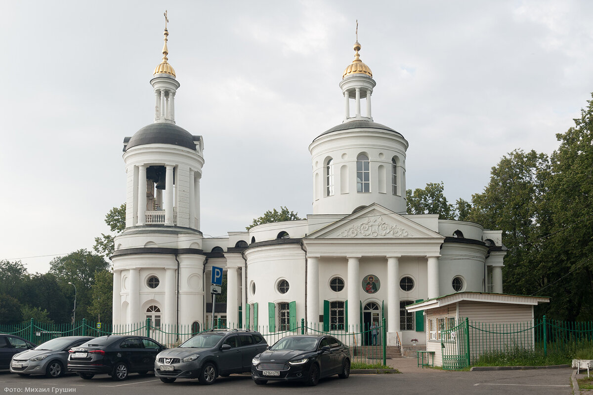Храм Влахернской иконы Божией Матери в Кузьминках. 8 августа 2023 года. Фото Михаила Грушина - автора статьи