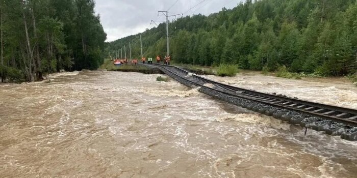 Фото: правительство Бурятии. Размытый участок БАМа 