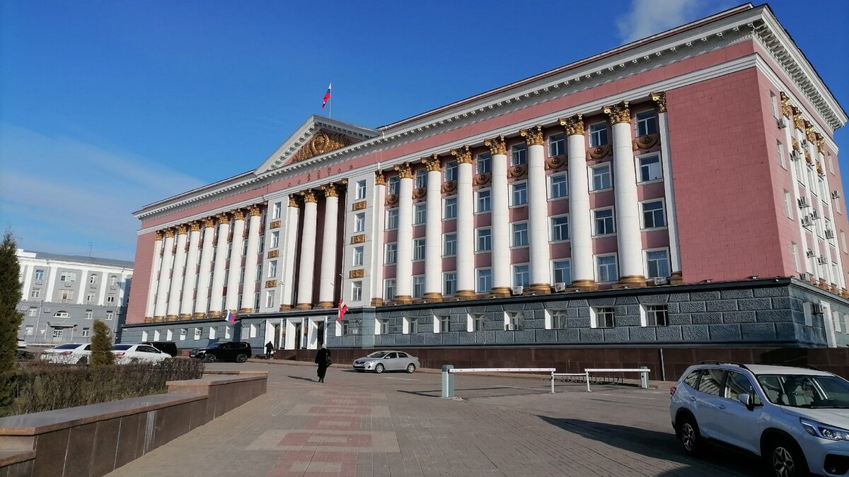    В Курской области идёт приём работ на конкурс «Заглянем в историю вместе»