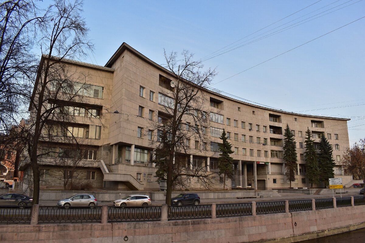 просто на карповке. река карповка санкт-петербург. набережная реки карповки санкт-петербург. просто на карповке. дом «ленсовета» (карповка, 13).