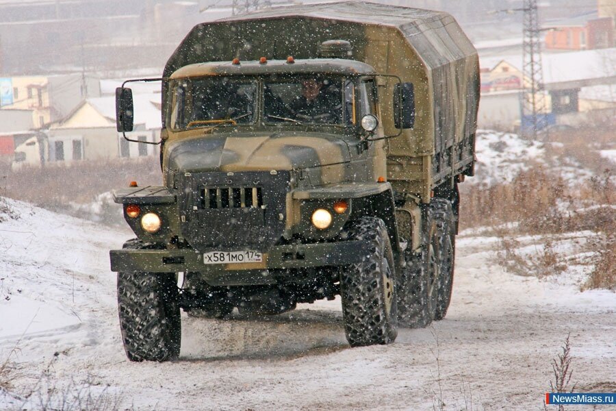 Урал 4320 Некст военный