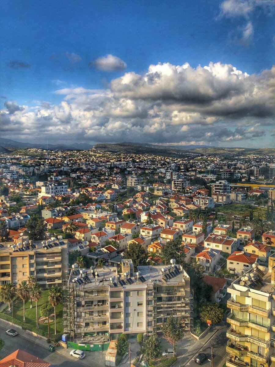 Остров с высоты 20 этажа