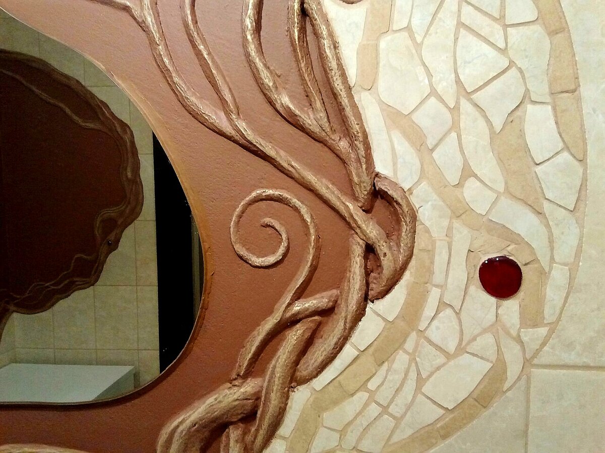 При взгляде на унылые стены в ванной мне захотелось сделать ее более живой: ремонт ванной в стиле Эко