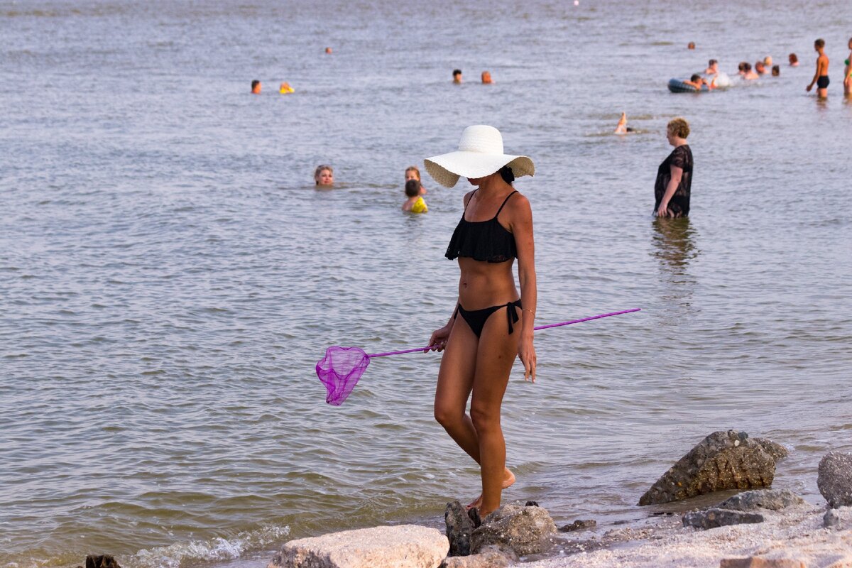 Что-нибудь типа такого сразу в 18+...