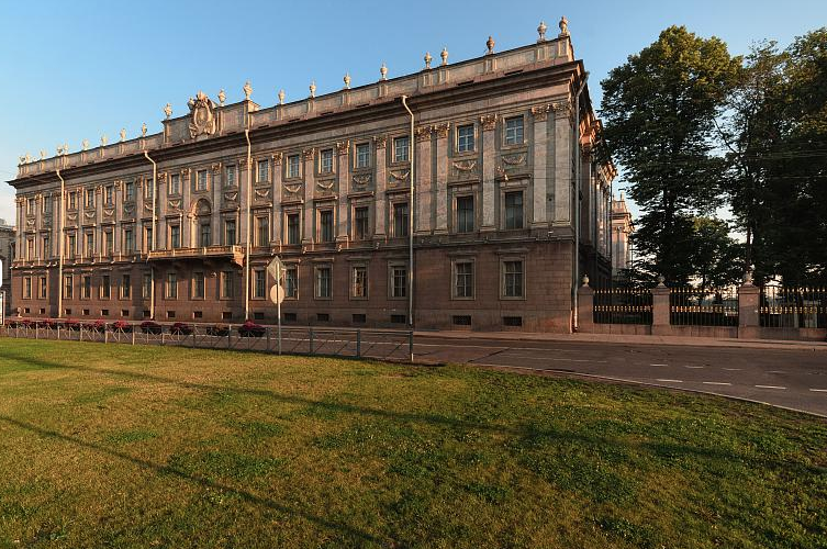 Мраморный дворец