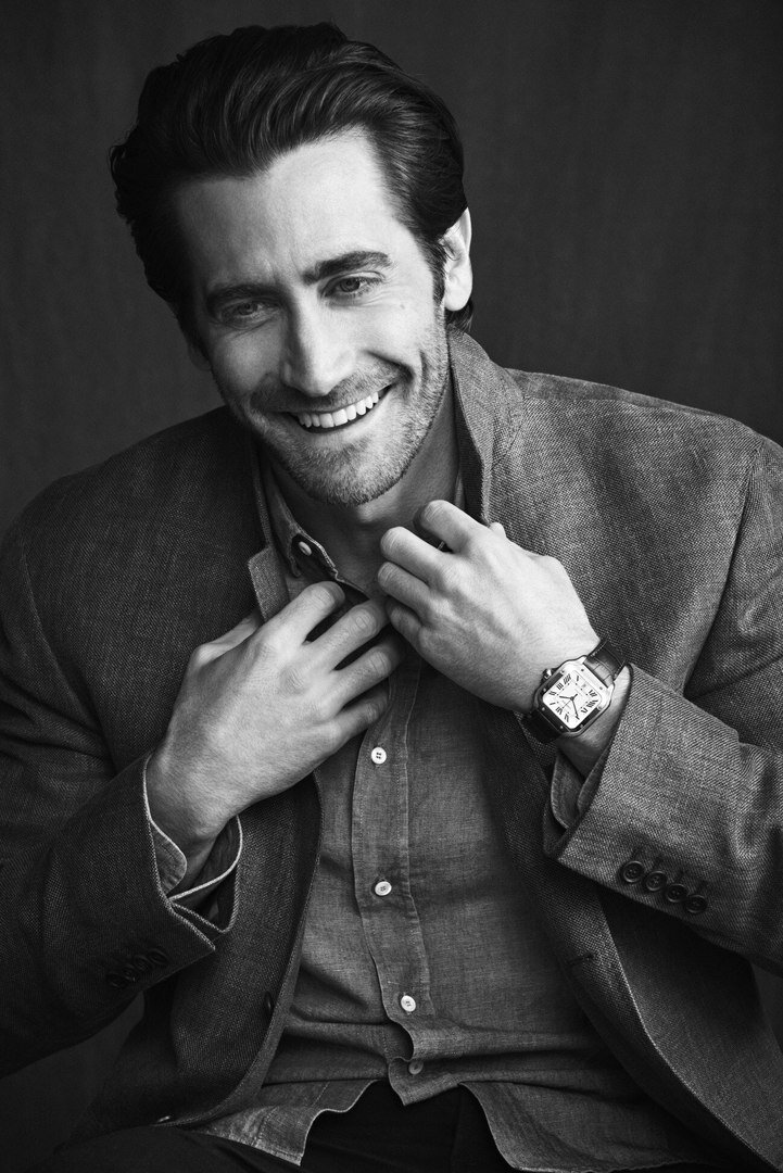 Джейк Джилленхол в новой фотосессии для ювелирного бренда Cartier