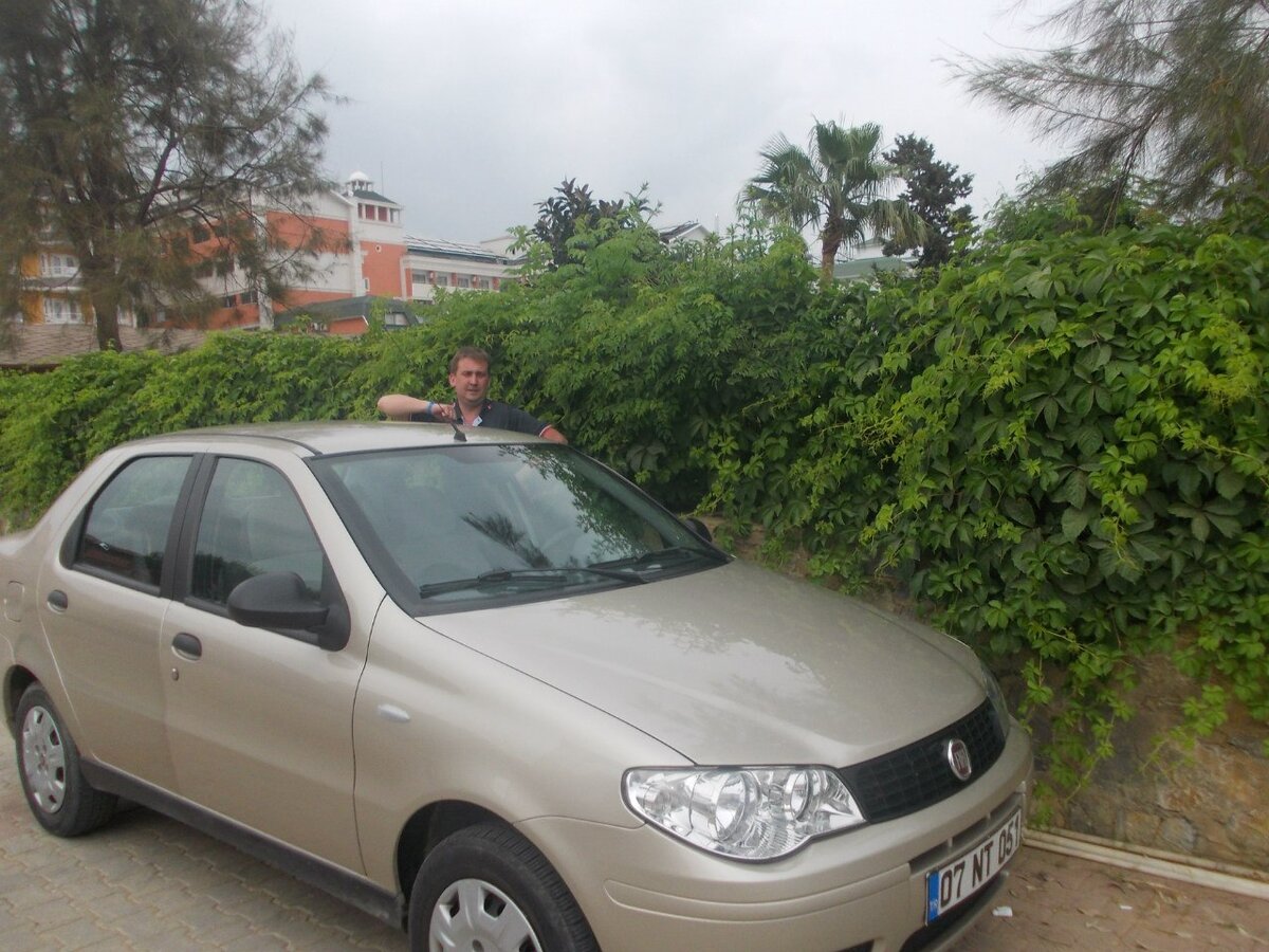 Вот такой вариант, всего за 20 долларов в сутки.