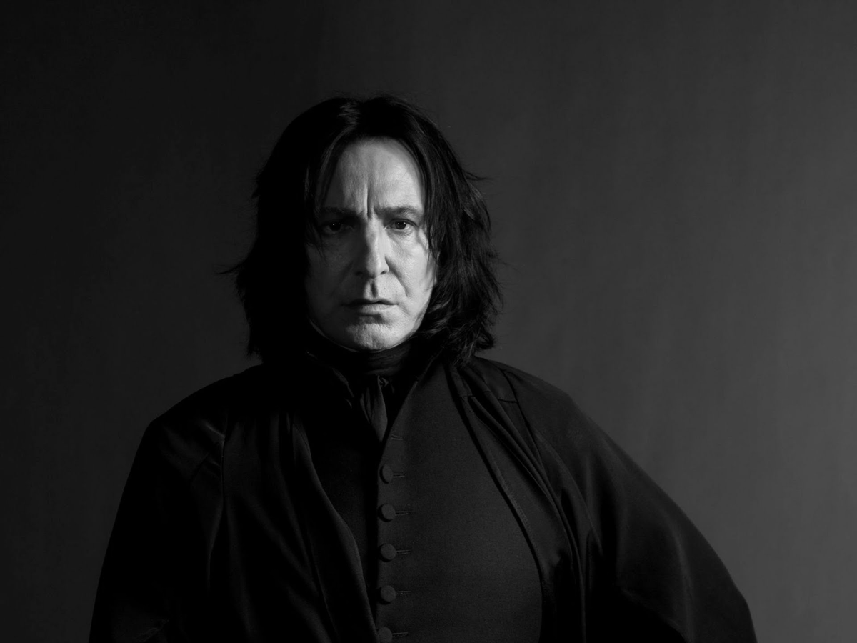 «Палочки вверх, Хогвартс! »