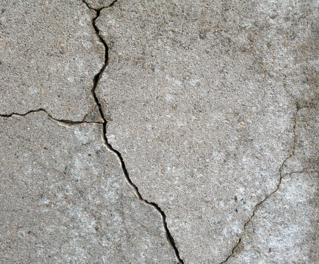 Температурно-усадочные трещины в бетоне