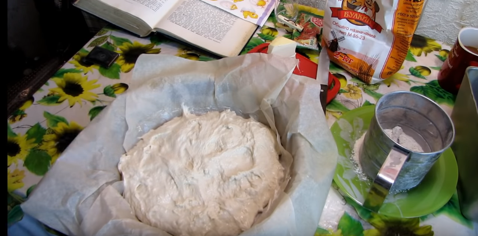 Хлеб по старинному рецепту - очень вкусный, домашний белый хлеб.