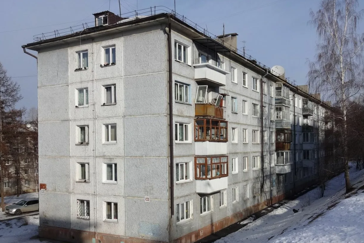 Типичная панельная 5-ти этажка, строившаяся в 70-е годы по всему СССР.