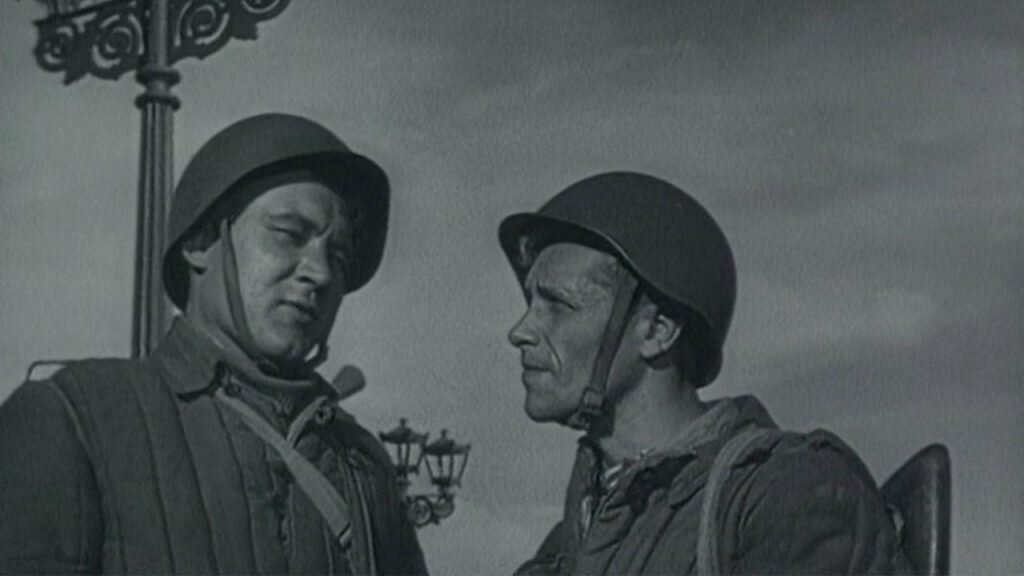 Снятого во время. Два бойца (Режиссер Леонид луков, 1943 год). Два бойца фильм 1943. «Два бойца» л. Лукова. Два бойца фильм 1943 кадры