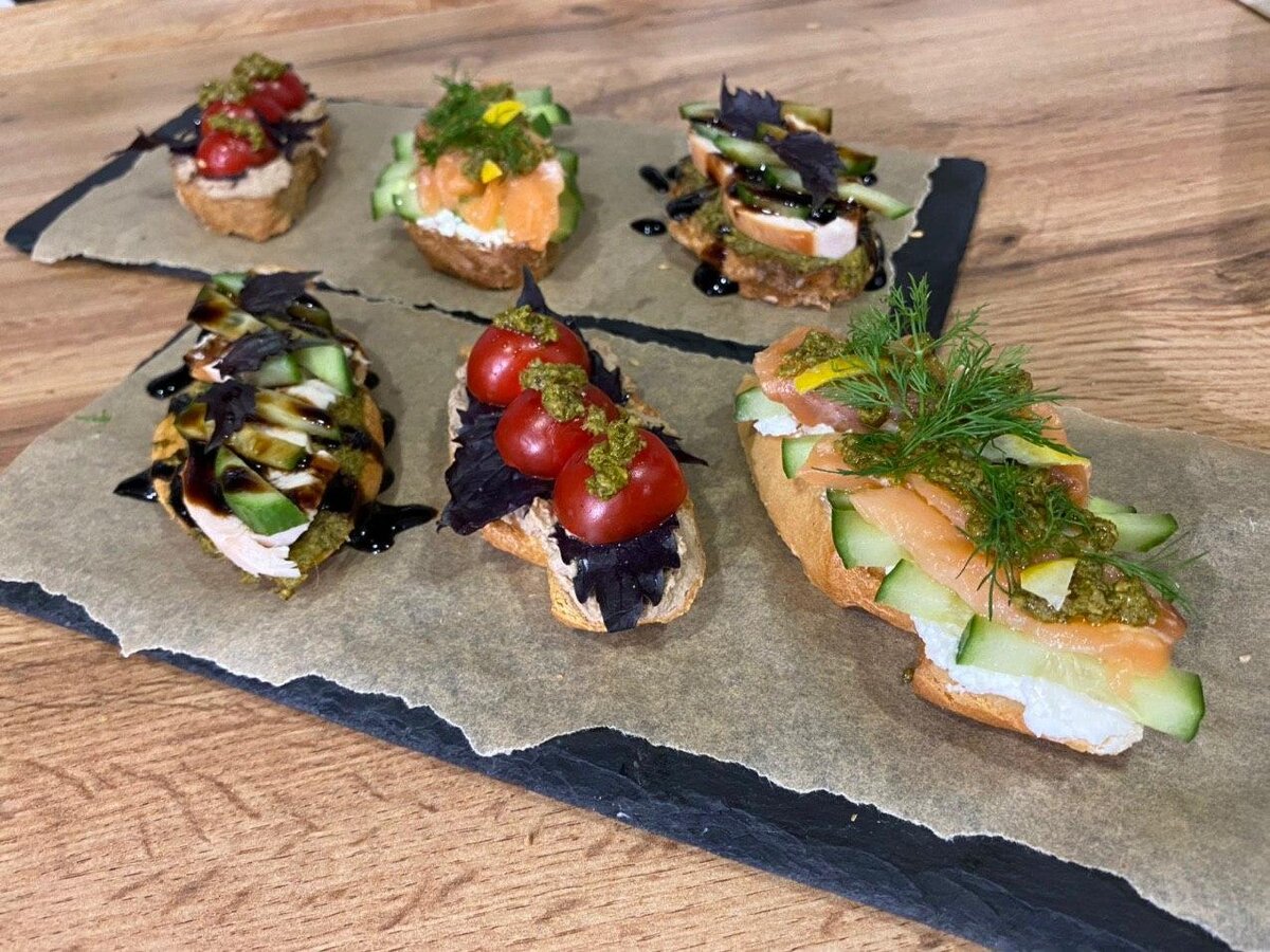 https://www.instagram.com/bruschetta_18/