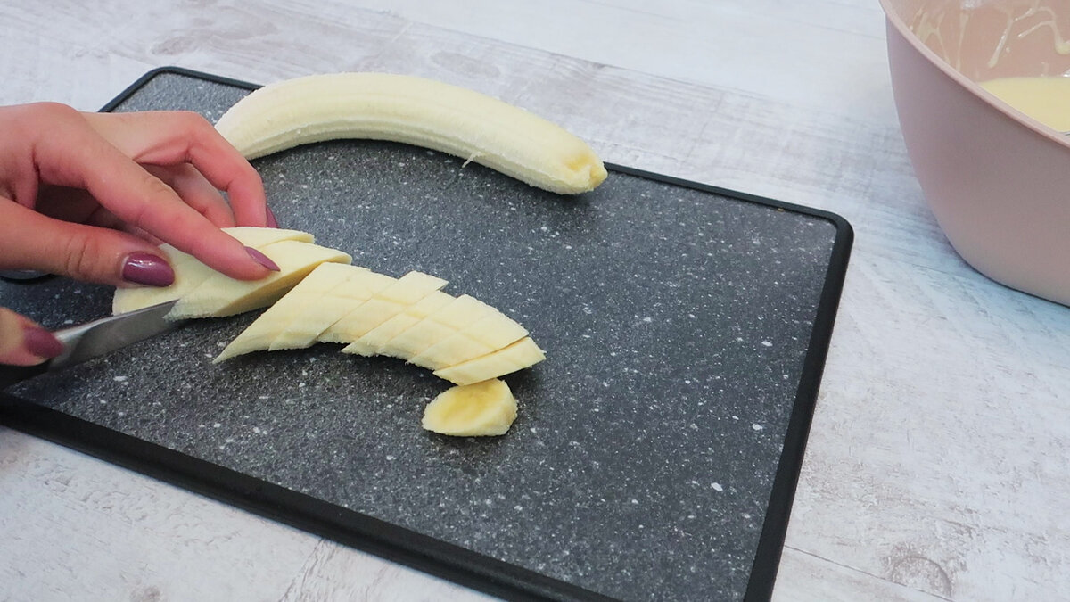 Пирог с бананами на сковороде. Супер! Вкусняшка к чаю без духовки