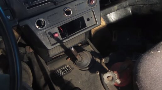 30-летняя Нива: проверяем работу раздатки (блокировка дифференциала и ...