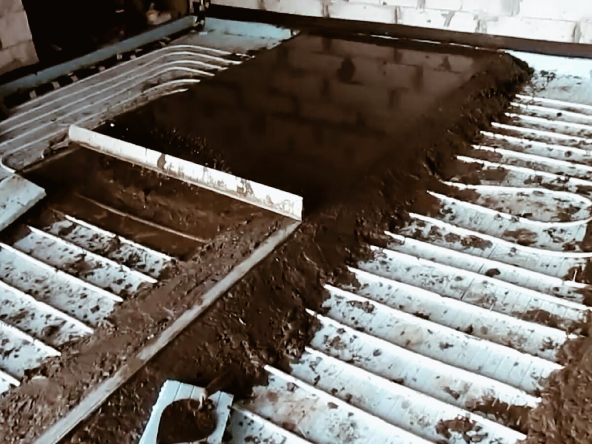 Оптимальная толщина стяжки для ТП от 85 мм до 100 мм - скин https://youtu.be/y5-JN6ijiLU