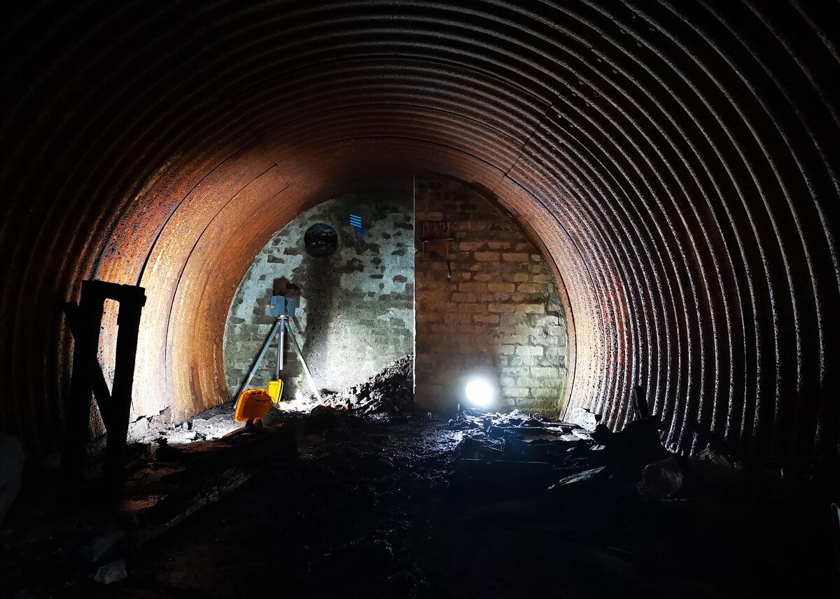 Hidden bunker. Подземный бункер. Секретный бункер. Бункер под землей.