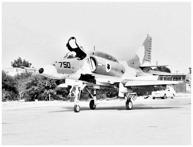  Скайхок перед вылетом