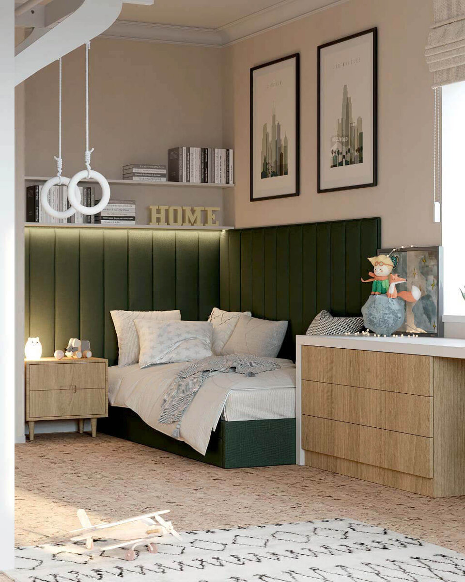 Необычная кровать с мягкими панелями