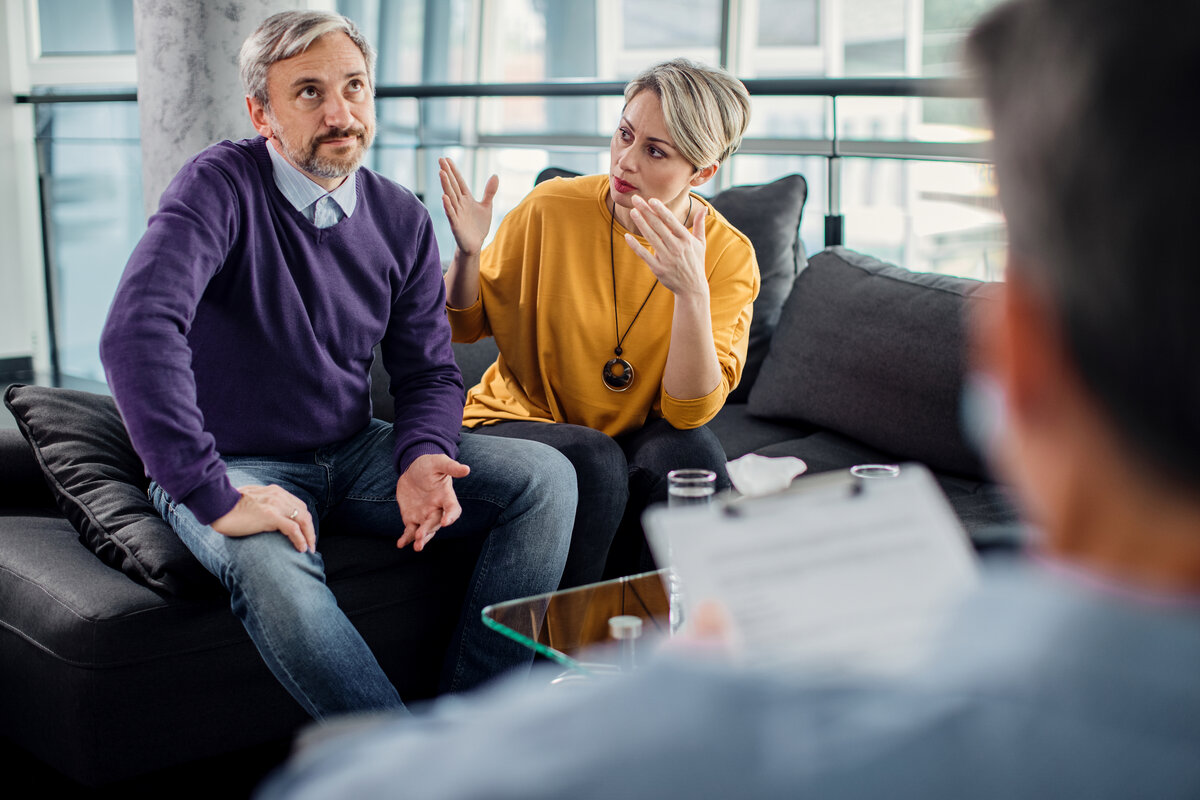 У мужчин больше проблем, чем у женщин. Прежде всего, им приходится терпеть существование женщин. Франсуаза Саган