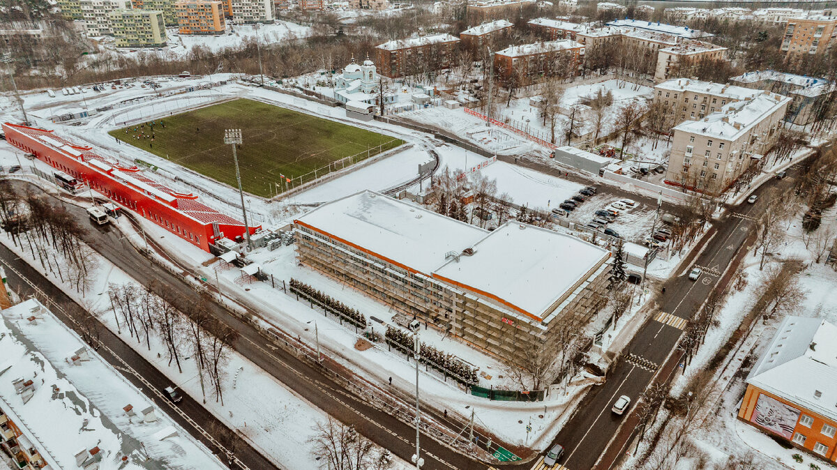 Реконструкция старейшего спорткомплекса в Химках выполнена на 75% |  Администрация г.о. Химки | Дзен