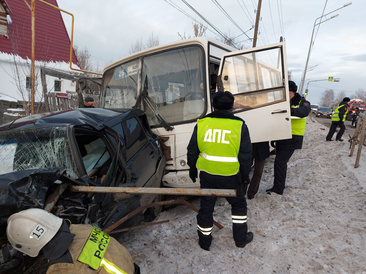 фото аварии в первом