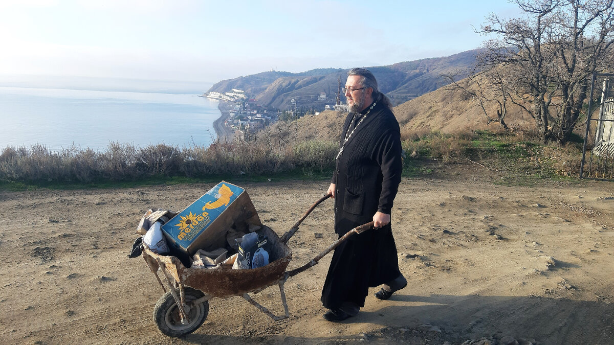 Заболели священники