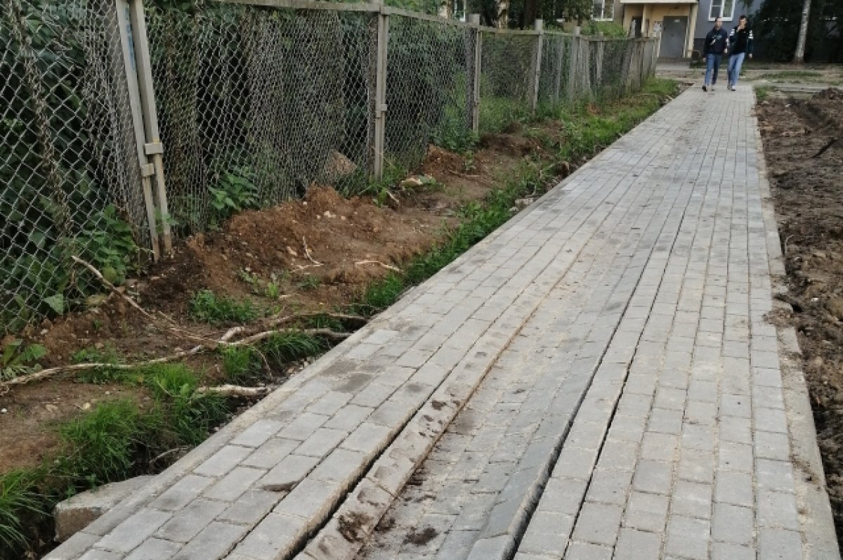    В Ярославле испортили только что выполненное благоустройство