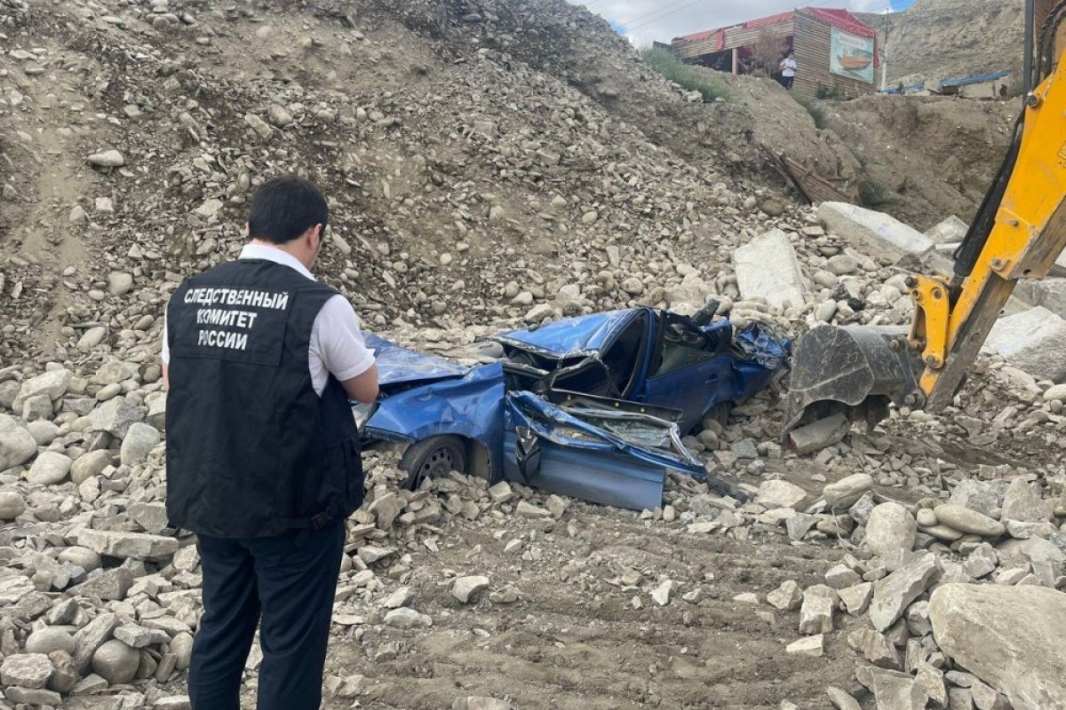    Минздрав Дагестана рассказал о состоянии пострадавшего при обрушении стены