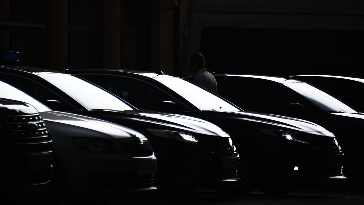 Парковка автомобилей // Sputnik / Евгений Одиноков