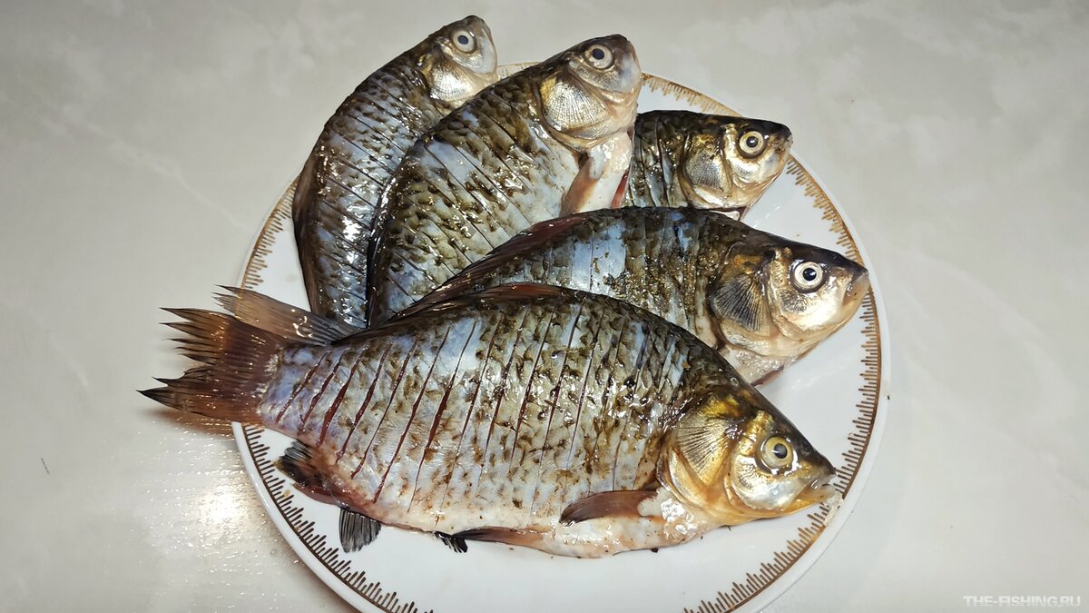 Разделанный карась