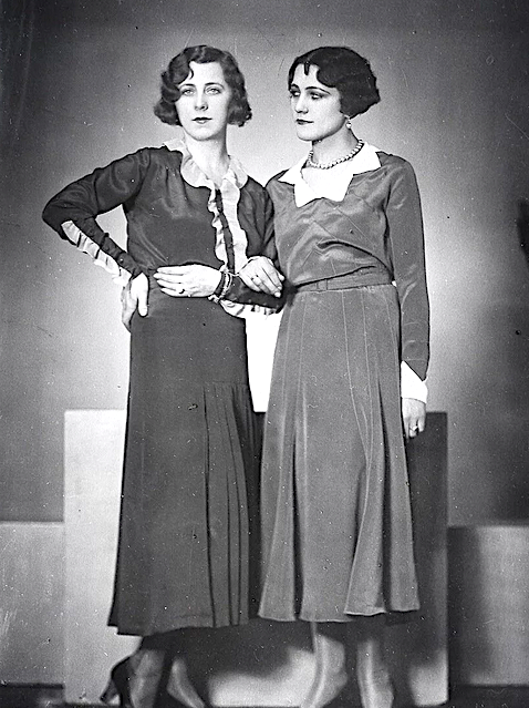 Pin af Nova Tribe Creations på 1930s Fashion