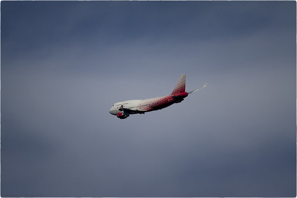 2. Boeing 747-400 - EI-XLF © NickFW 