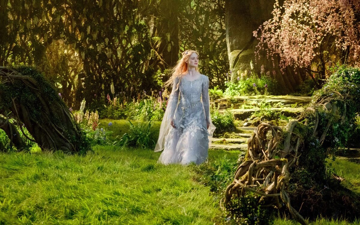 Кадр из фильма: Аврора королева Болот. Источник фото - https://www.kinopoisk.ru/