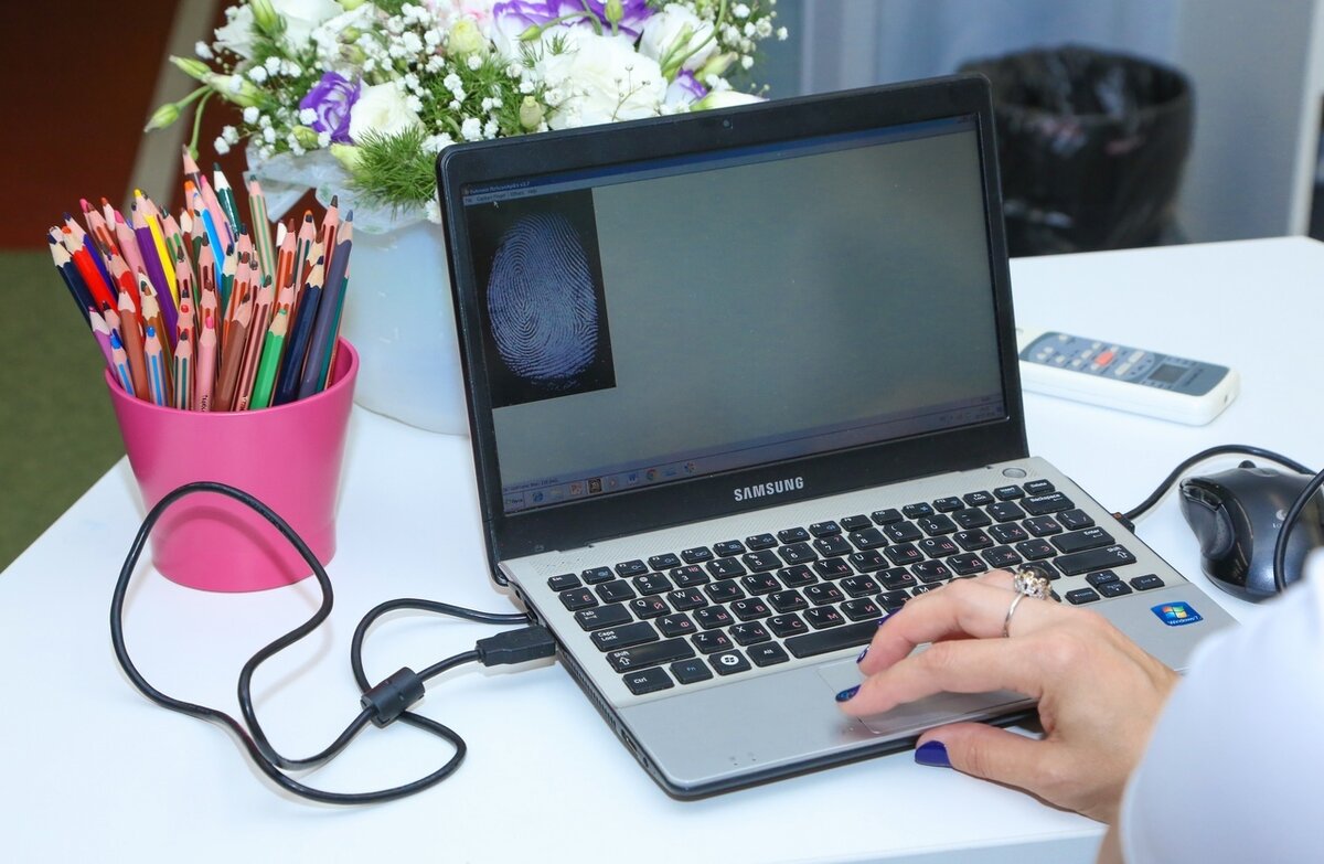 Для прохождения биометрического экспертного исследования требуется личное присутствие ребёнка и его родителей (законных представителей) в Центре Дислексии Татьяны Гогуадзе. Родители (законные представители) ребёнка обязаны подписать согласие на регистрацию биометрических персональных данных.