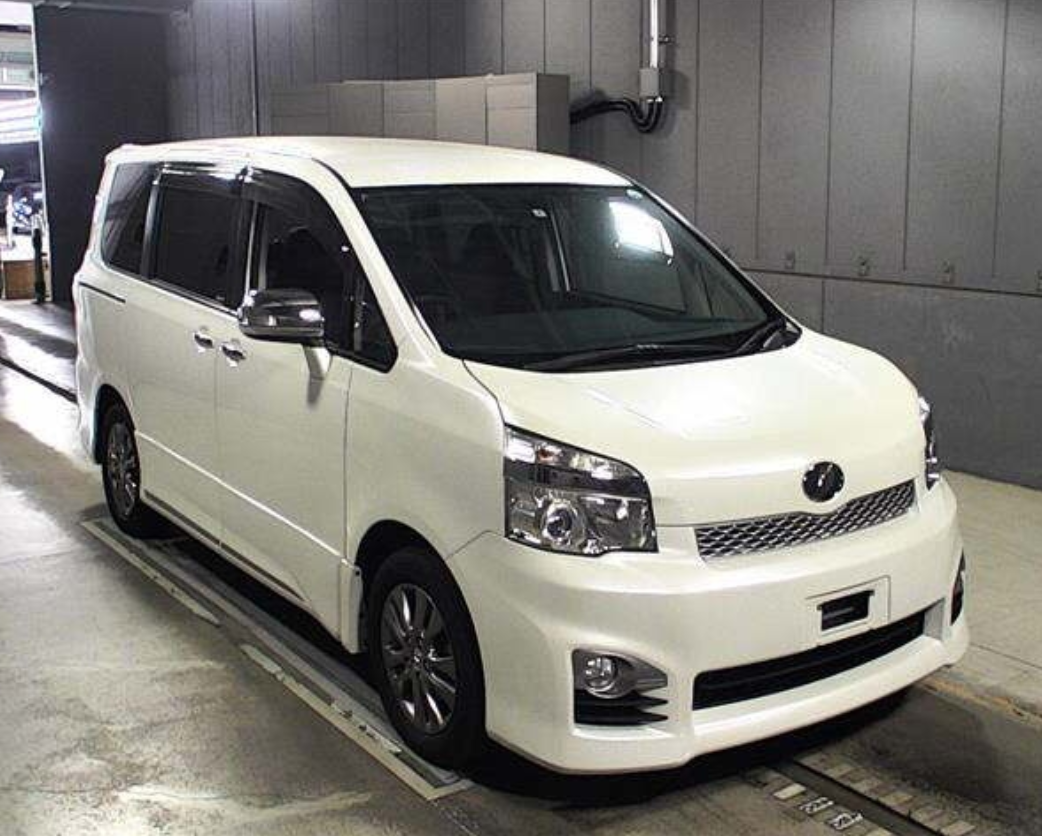 Toyota Japan Multipurpose Passenger vehicle