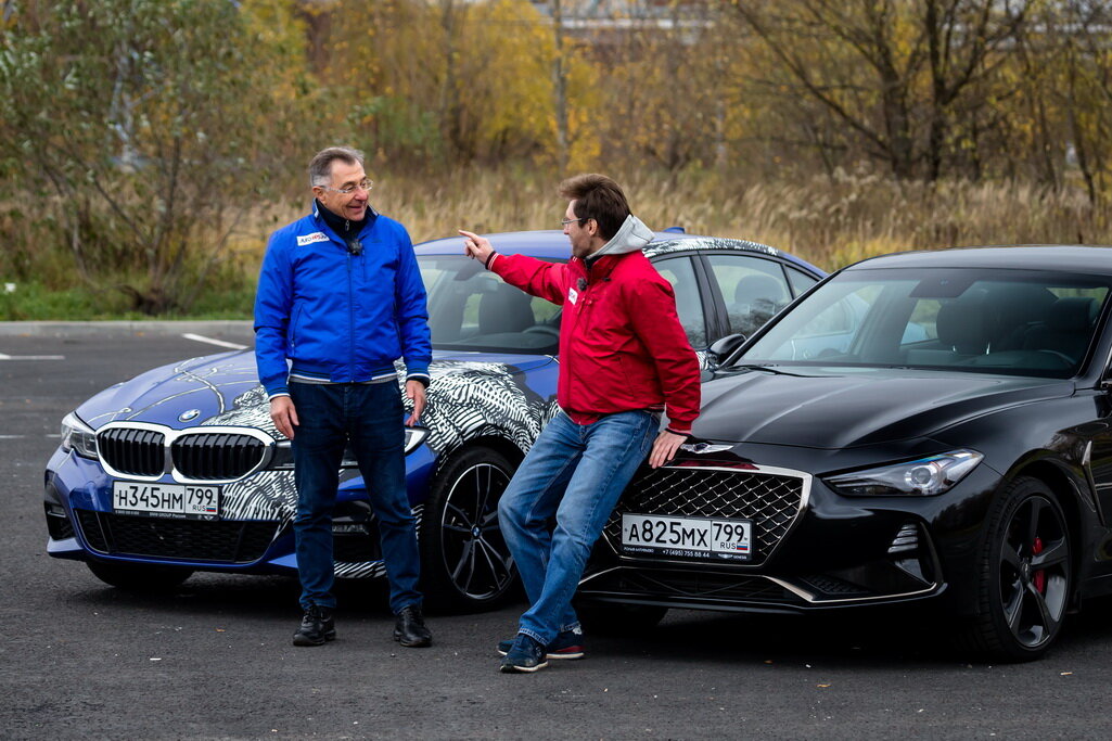Ведущие эксперты и Петр Меньших долго спорили, у кого передок симпатичней. Дизайнеры обоих компаний все-таки не зря точат свои карандаши и рисуют новые формы.