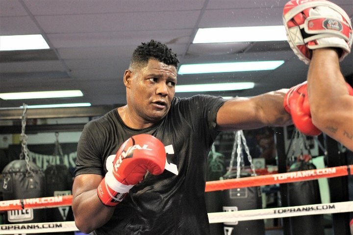 Луис Ортис готовится к своим боям.                                                           Фото:  открытые источники интернета.             