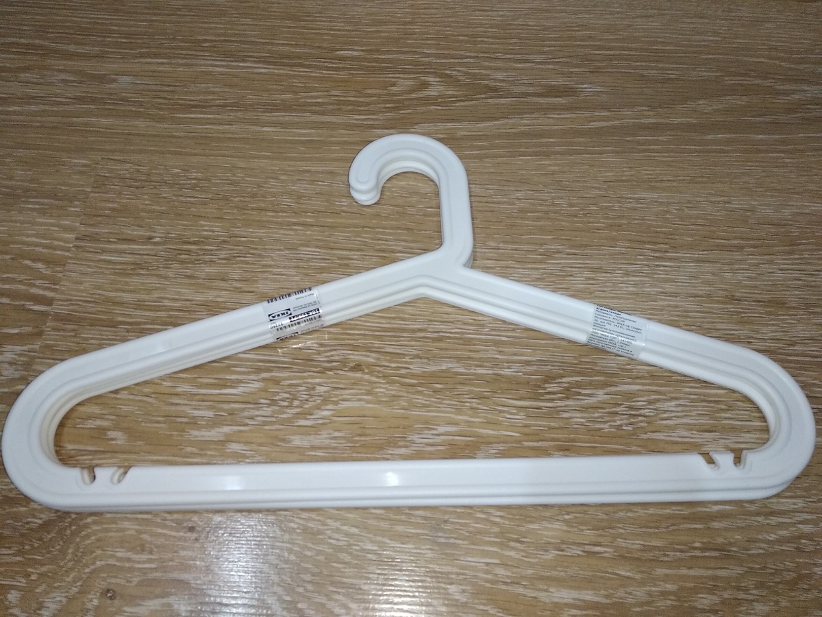 Вешалки Багис