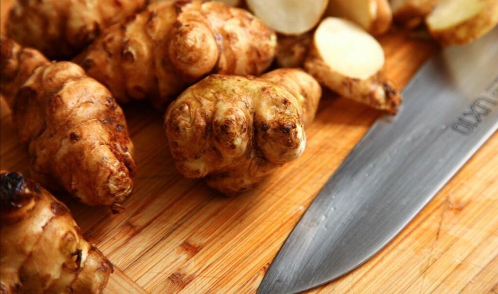 Клубни топинамбура 