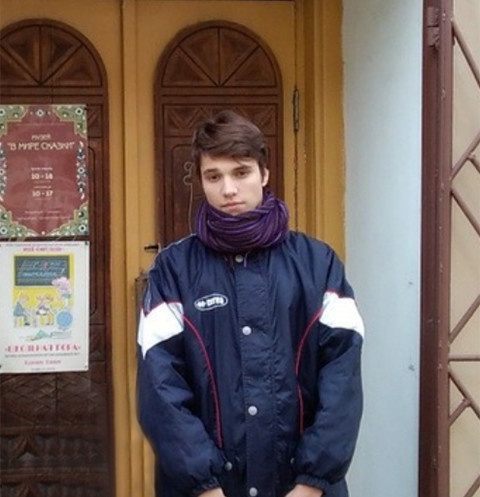 Влад Бахов