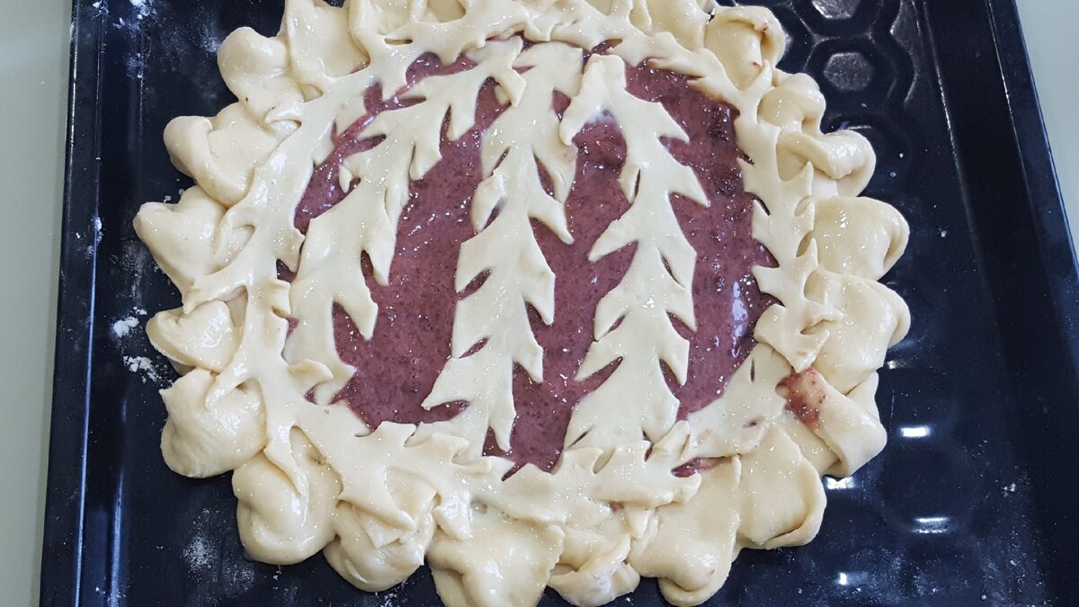 Пирог с вареньем из дрожжевого теста — рецепт с фото и видео