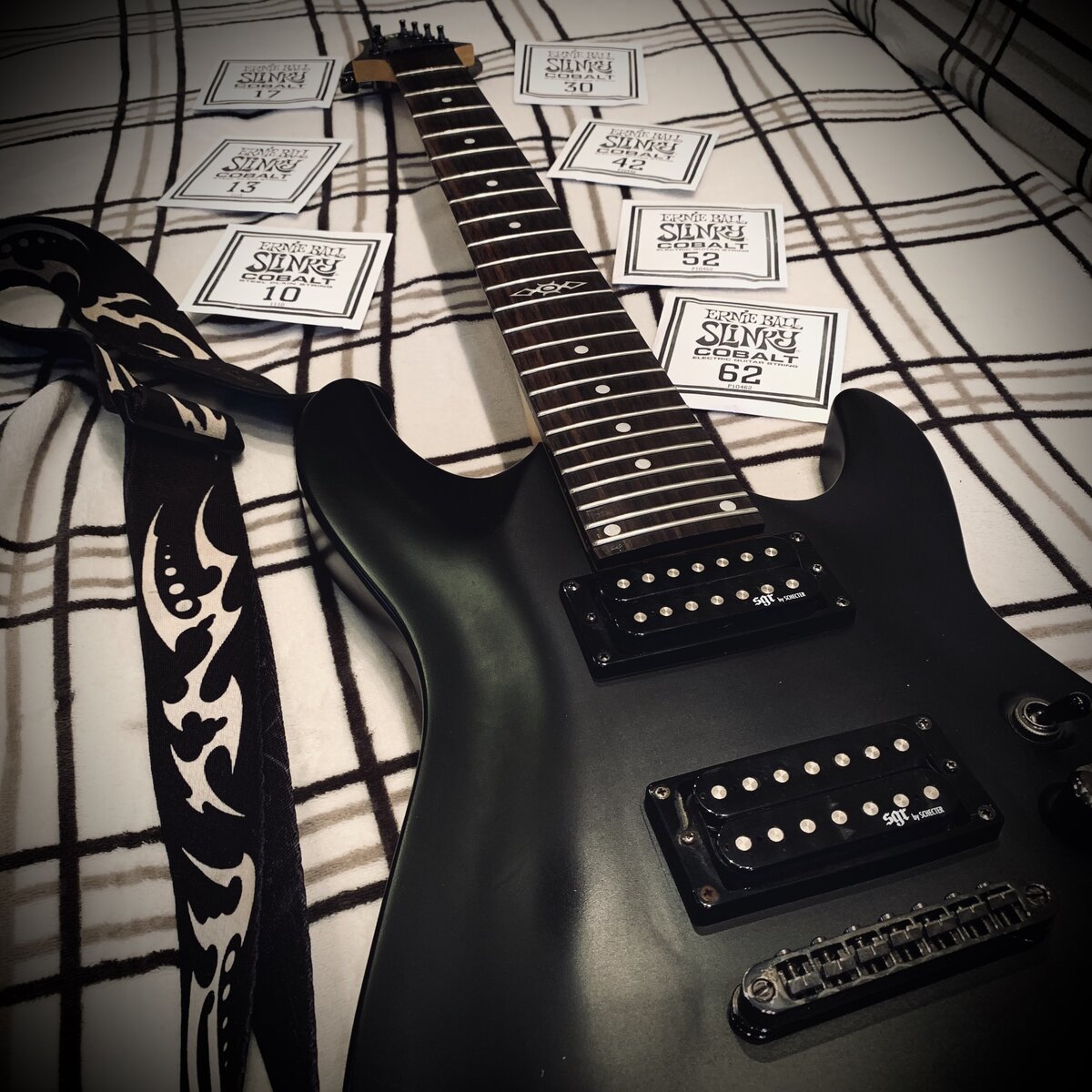 Может сыграть без струн? Так точно буду первым!