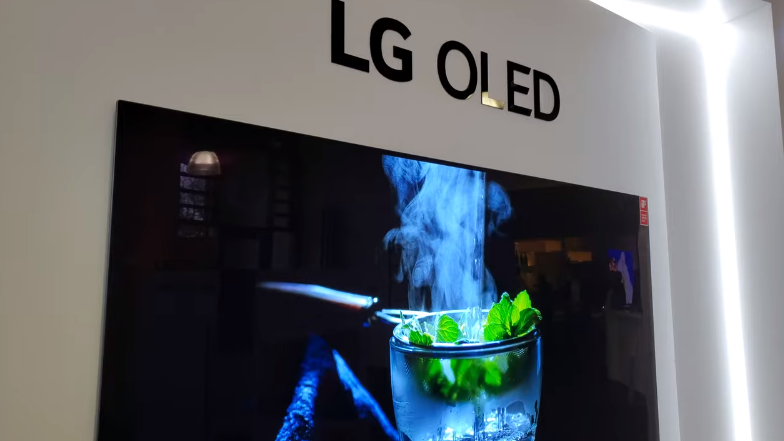 Телевизор LG OLED 65GX  получил приз за дизайн