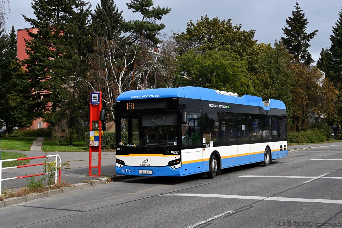 Ekova ELECTRON 12T на маршруте №58 в Праге. Источник: transphoto.org. 
