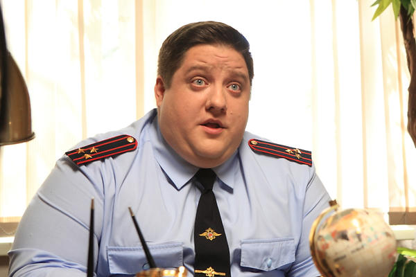 Роман Попов в сериале «Полицейский с Рублёвки». Кадр из сериала