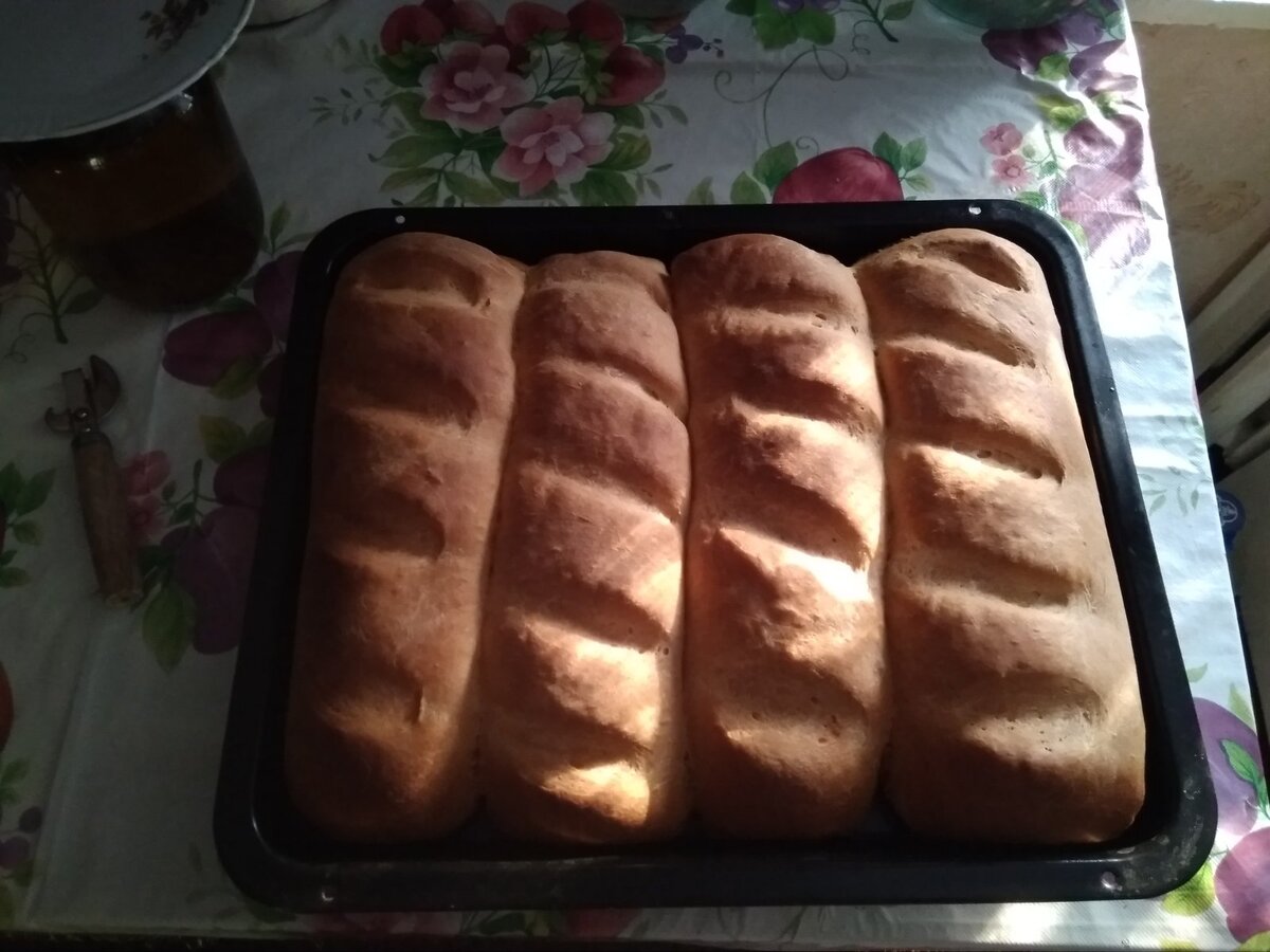 Деревенские батоны из духовки