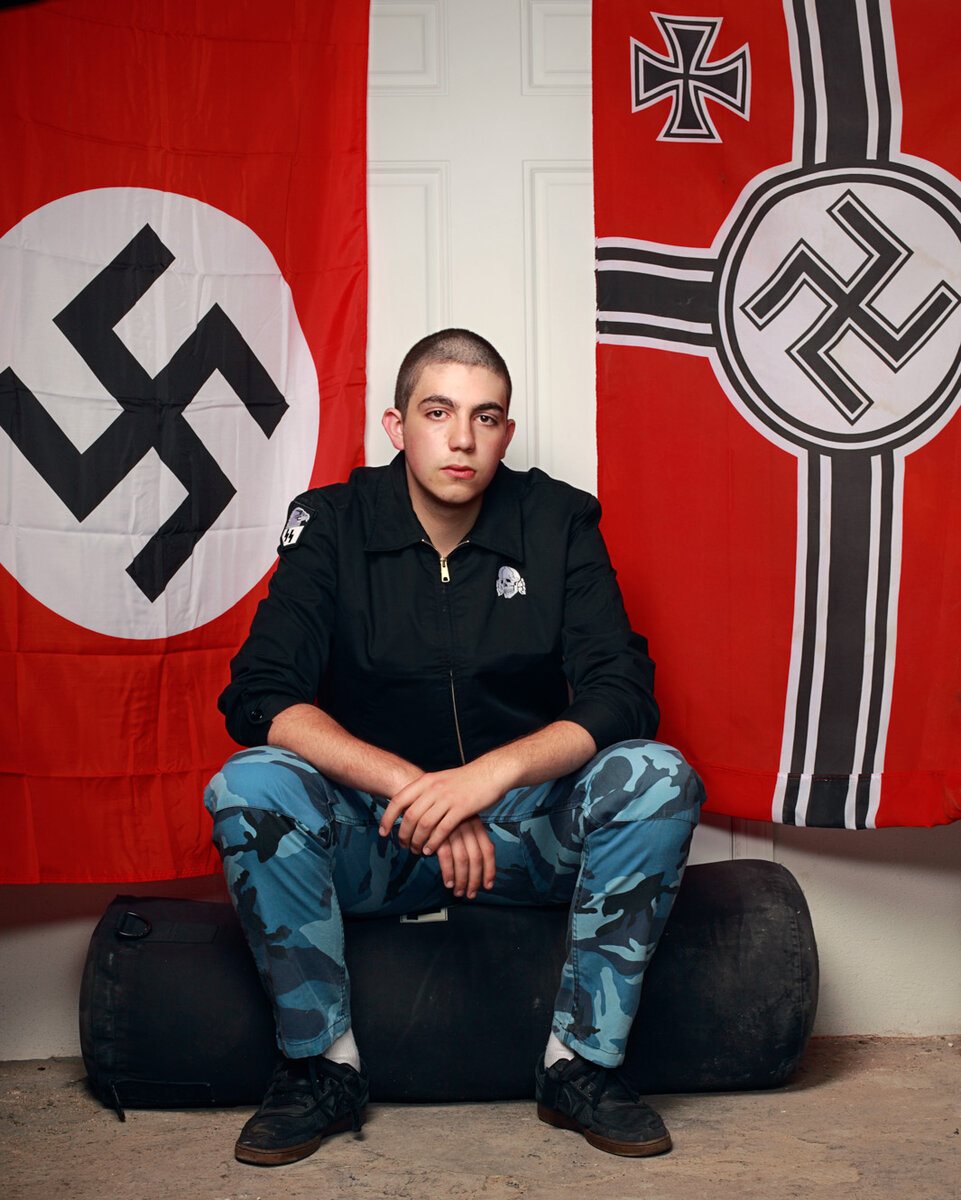 Радикальное движение скинхедов